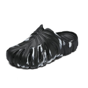 Black EVA turtle-shaped bamboo slippers