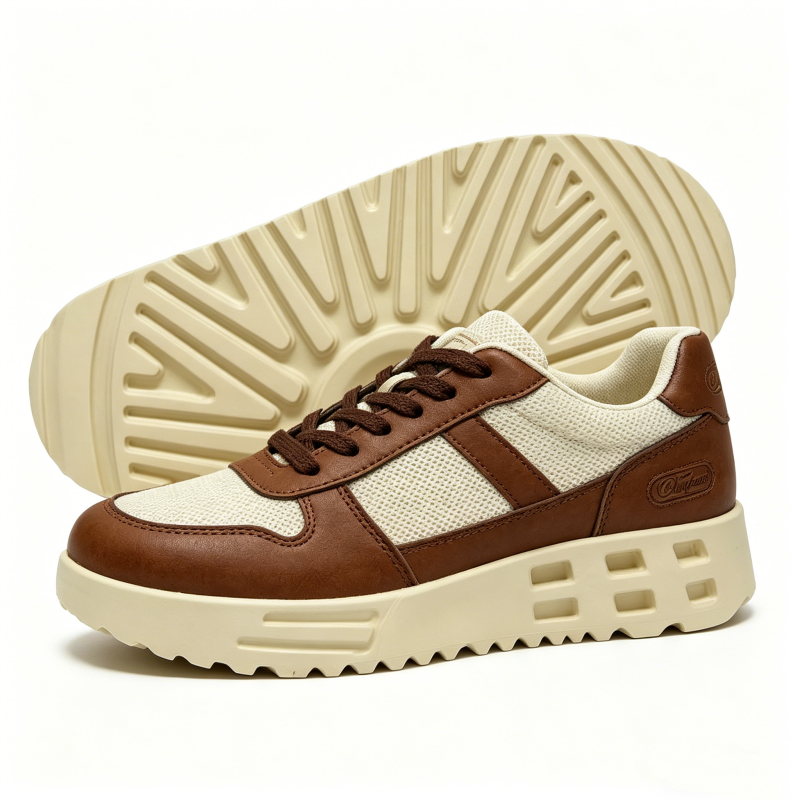 图片编辑需求 (1) A thick sole of a sports shoe - Image 4